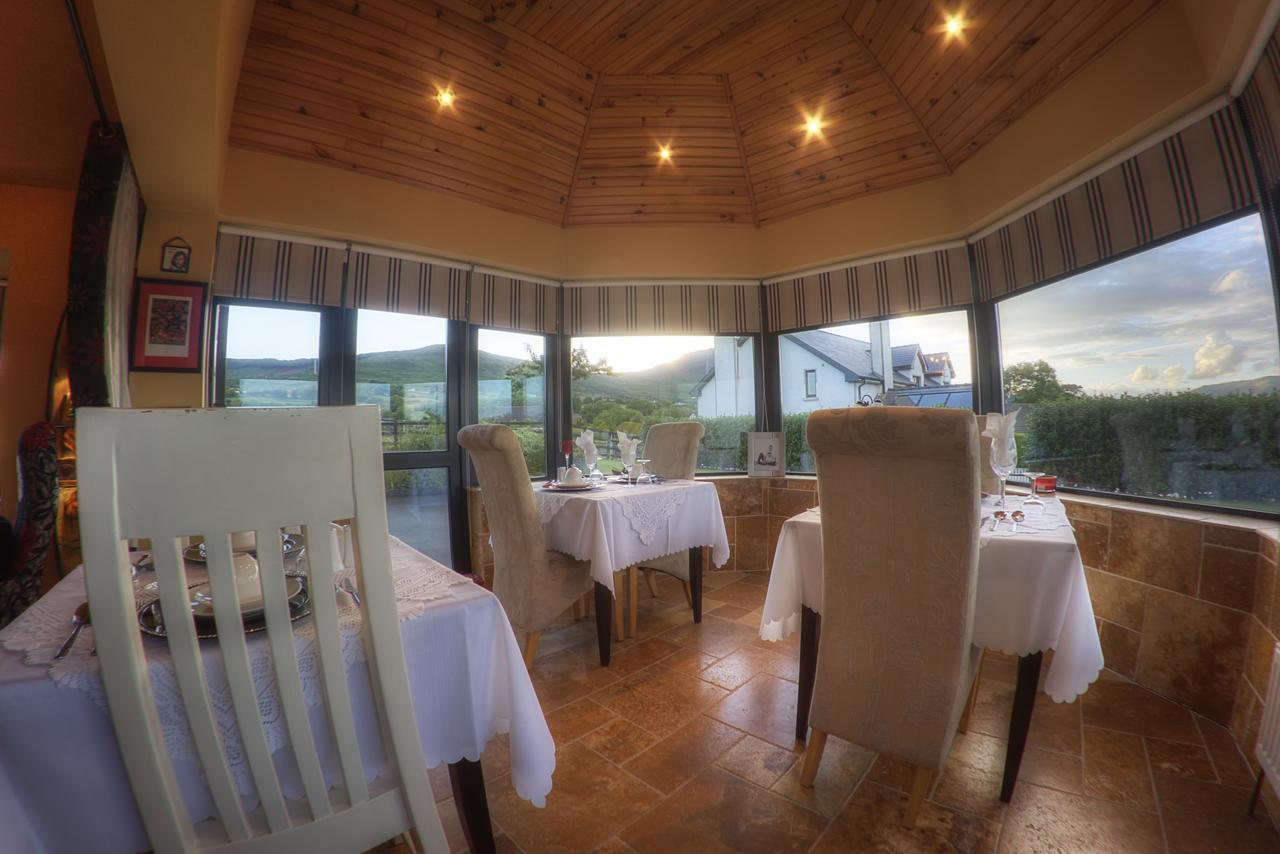 Walkers Nest Bed & Breakfast คาร์ลิงฟอร์ด ภายนอก รูปภาพ