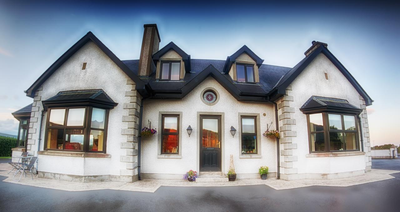 Walkers Nest Bed & Breakfast คาร์ลิงฟอร์ด ภายนอก รูปภาพ